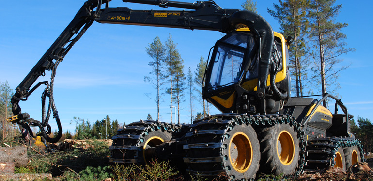 M Simberg skogsentreprenad förnyade sin maskinpark helt under 2016-2017. Här är företagets slutavverkningsskördare, en Ponsse Scorpion. Foto: Martin Nyström/Skogssällskapet