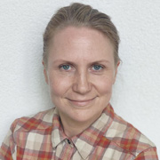 Julia Lenkkeri, skogsförvaltare på Skogssällskapet i Finland. Foto: Press